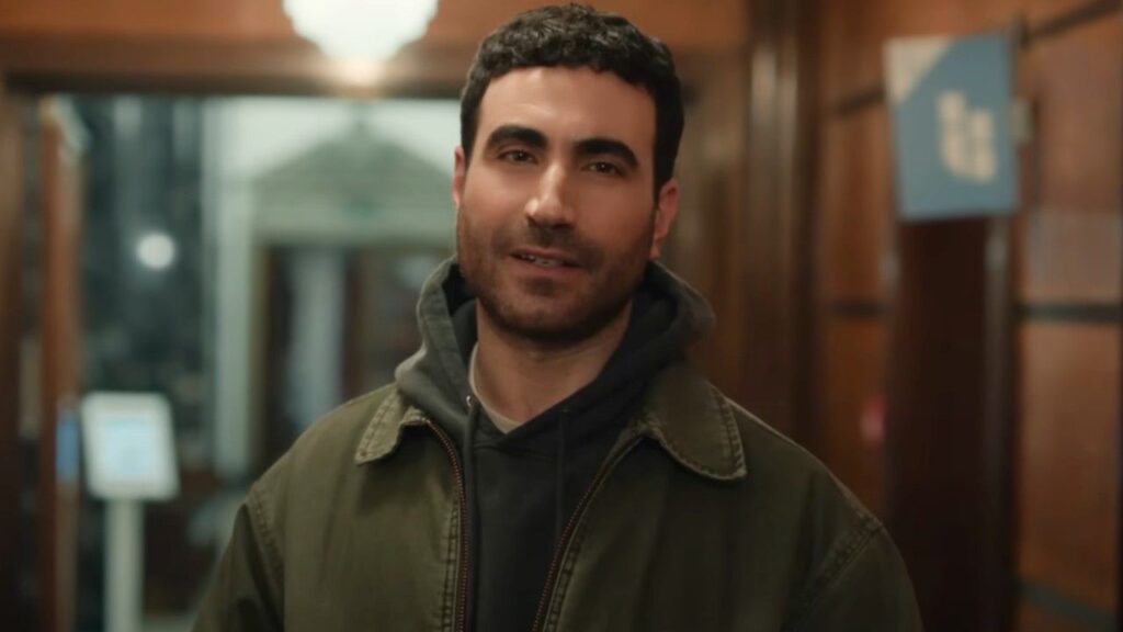 Brett Goldstein em cena de "Por Inteiro"