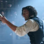 Frankenstein: quando a solidão revela o verdadeiro monstro de Guillermo del Toro