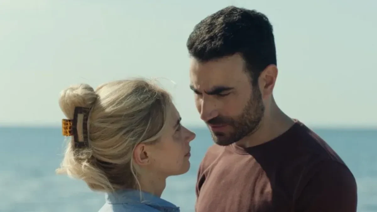 Crítica | Por Inteiro (2024): um romance reflexivo sobre escolhas, amor e destino