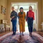 Crítica | De Belfast ao Paraíso (2026): O Caos Irresistível de Amigas Despreparadas na Netflix