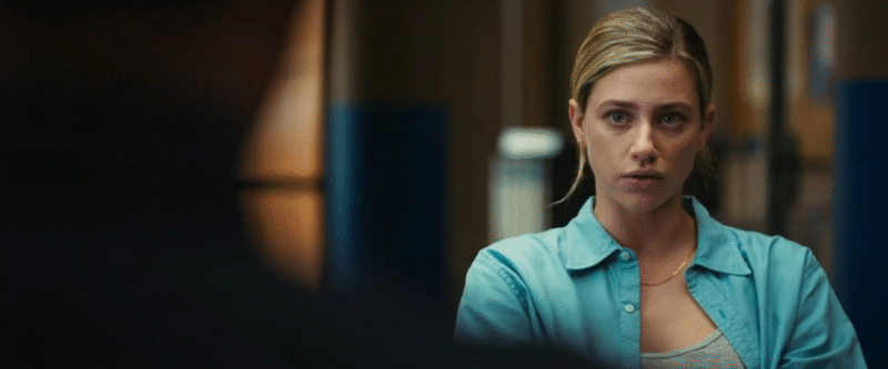 crítica Rede Tóxica 2025 Lili Reinhart Daisy Moriarty olhar detetive