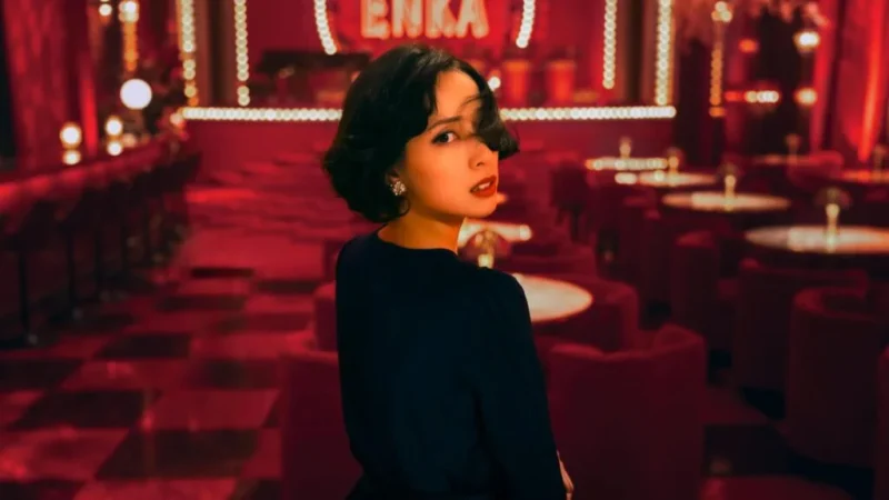 Atriz Erika Toda em cena da série Direto pro Inferno (Straight to Hell), destaque das estreias da semana na Netflix