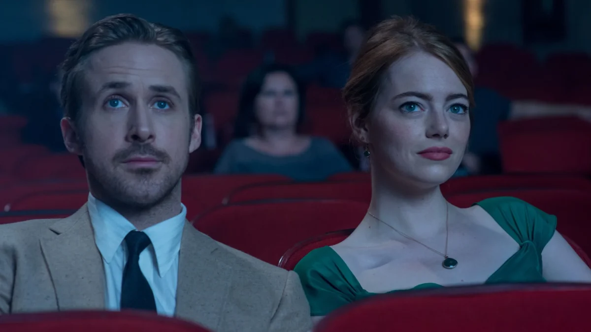 La La Land em 10 frases | Sonhos, escolhas e tudo aquilo que poderia ter sido  De sonhos que parecem impossíveis ao amor que precisa aceitar outros caminhos, dez falas que ajudam a entender por que La La Land continua mexendo tanto com quem assiste.