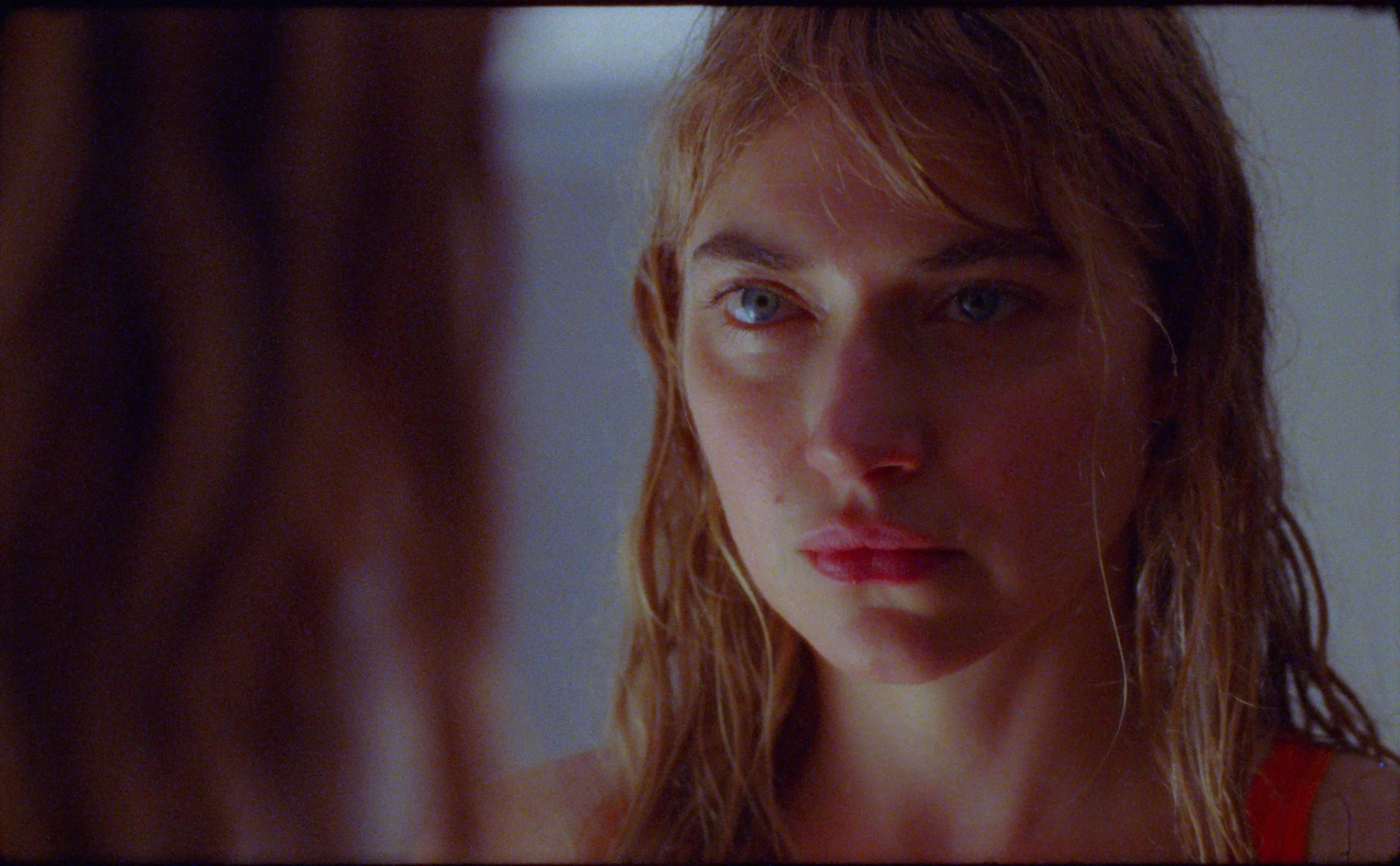 Imogen Poots em A Cronologia da Água, filme de Kristen Stewart entre as estreias de filmes e séries da semana.